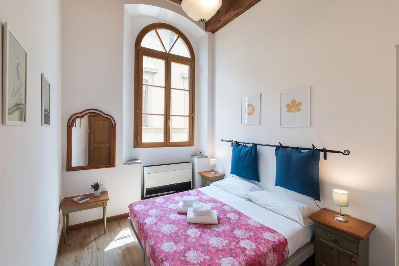 Apartments Close To Duomo Florenz Zimmer foto